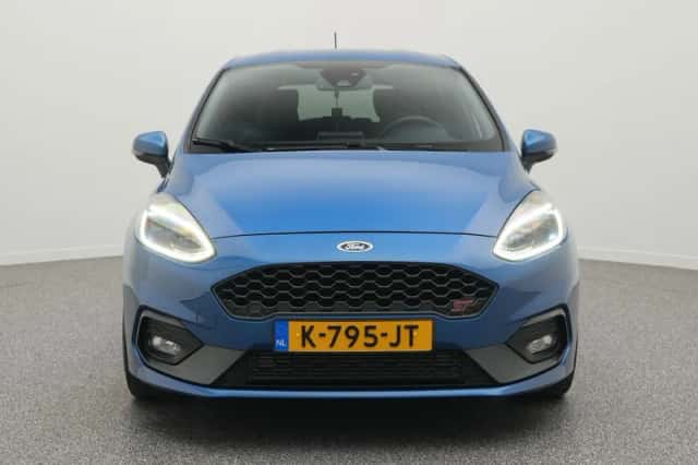 Ford Fiesta (2021) thumbnail 5
