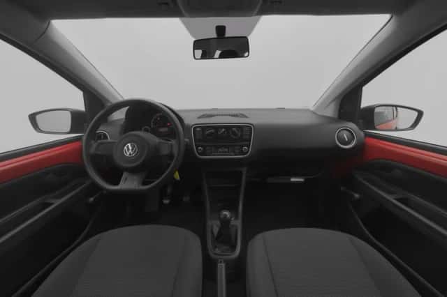 Volkswagen Up! (2013) thumbnail 3