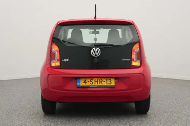 Volkswagen Up! (2013) thumbnail 6