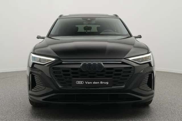 Audi Q8 e-tron (2024) thumbnail 6