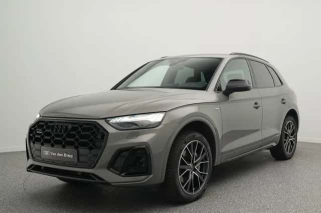 Audi Q5 (2024) thumbnail 1