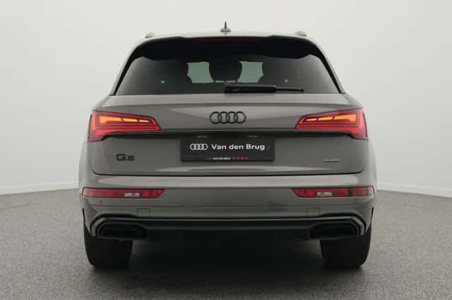 Audi Q5 (2024) thumbnail 6