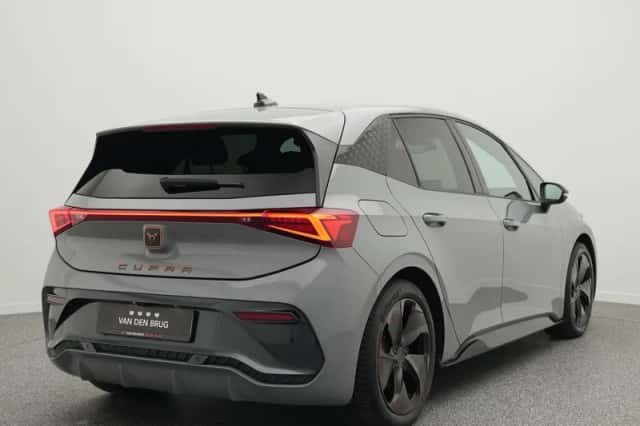 CUPRA Born (2023) thumbnail 2