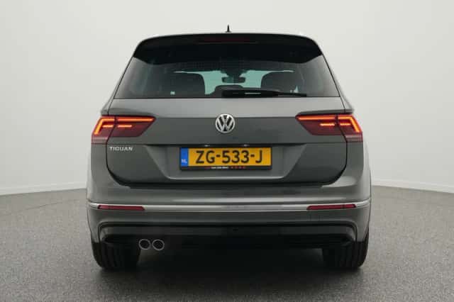 Volkswagen Tiguan (2019) thumbnail 6