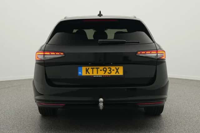 Škoda Superb (2026) thumbnail 5