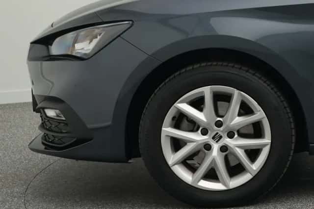 SEAT Leon Sportstourer (2023) thumbnail 6