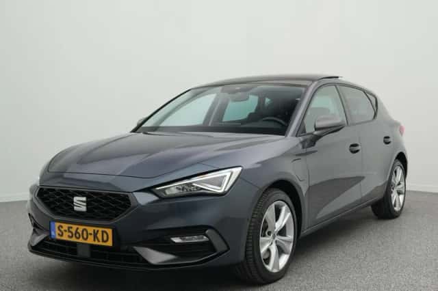 SEAT Leon (2020) thumbnail 1