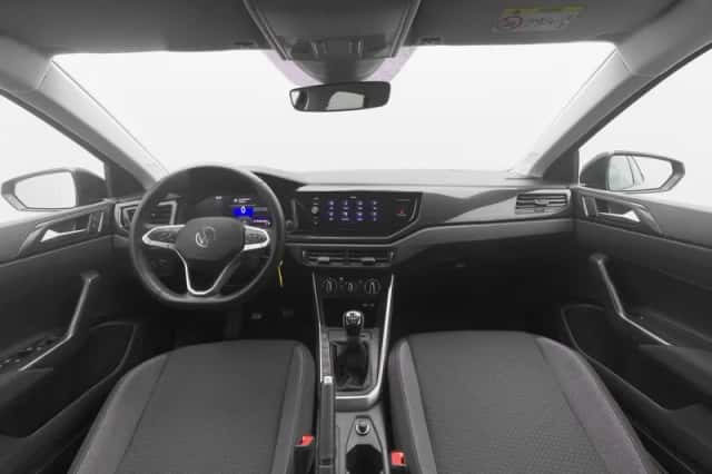Volkswagen Polo (2024) thumbnail 3