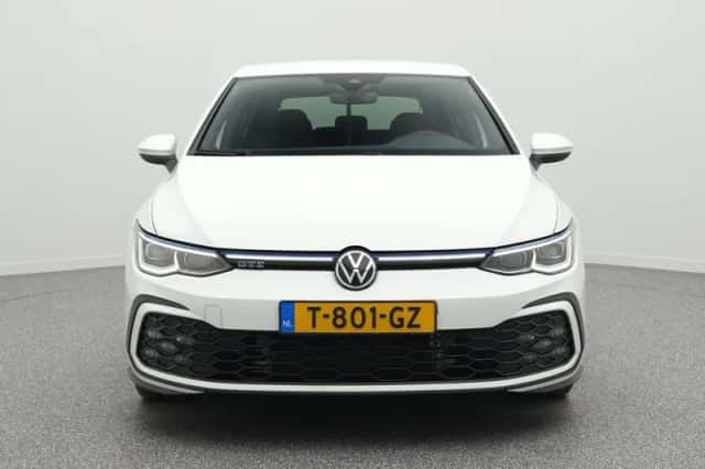 Volkswagen Golf (2020) thumbnail 5