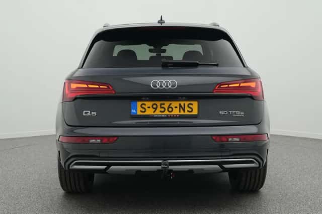 Audi Q5 (2022) thumbnail 6