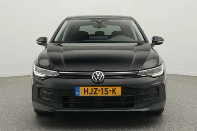 Volkswagen Golf (2025) thumbnail 5