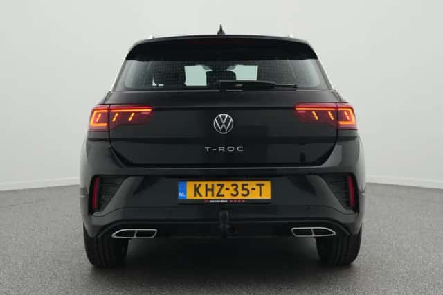 Volkswagen T-Roc (2023) thumbnail 6