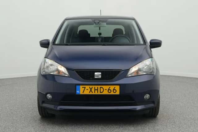SEAT Mii (2015) thumbnail 4
