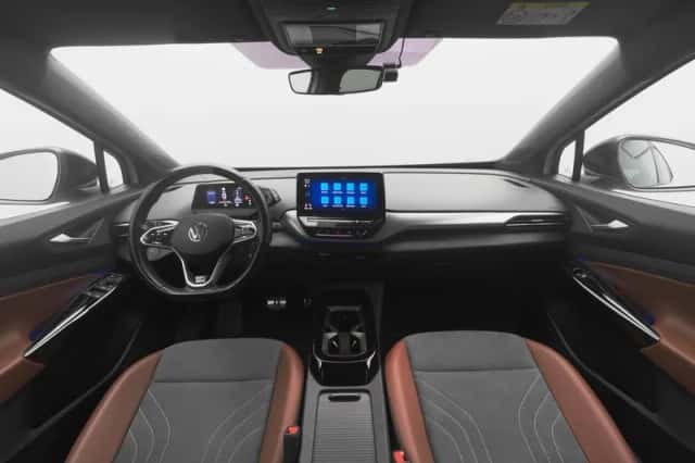 Volkswagen ID.4 (2021) thumbnail 3