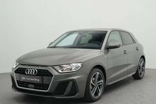 Audi A1 (2025) thumbnail 1