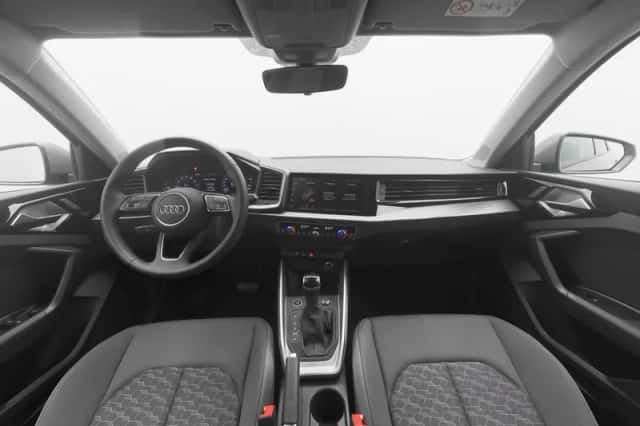 Audi A1 (2025) thumbnail 3
