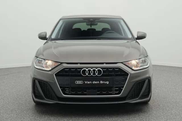 Audi A1 (2025) thumbnail 5