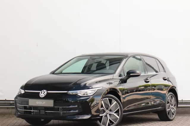 Volkswagen Golf (2026) thumbnail 1