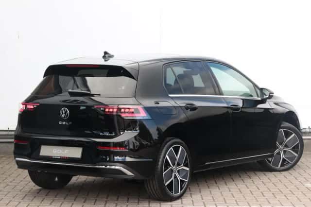 Volkswagen Golf (2026) thumbnail 5