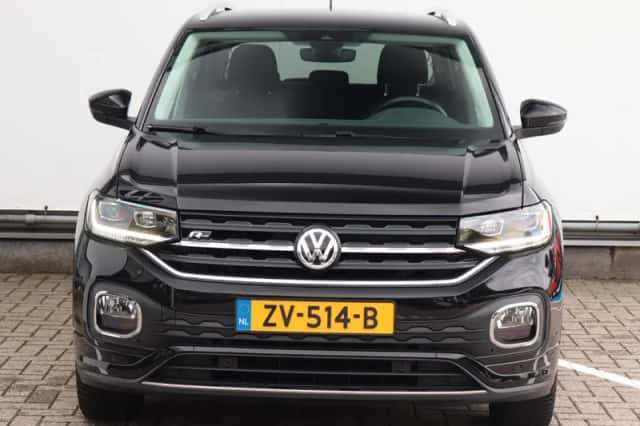 Volkswagen T-Cross (2019) thumbnail 3
