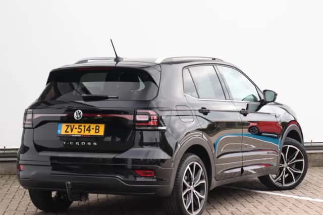Volkswagen T-Cross (2019) thumbnail 4