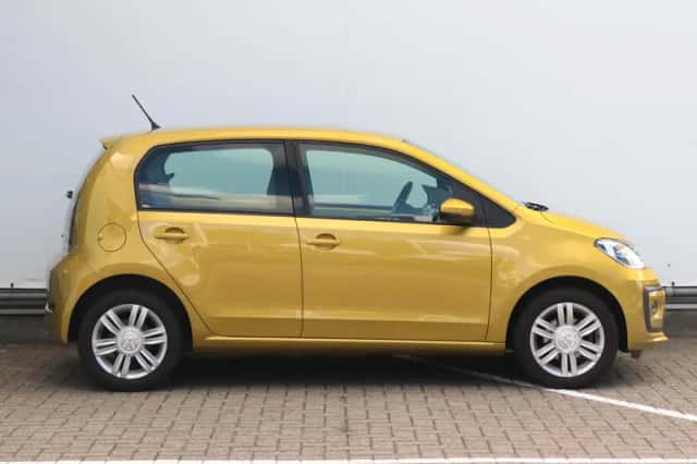 Volkswagen Up! (2018) thumbnail 2