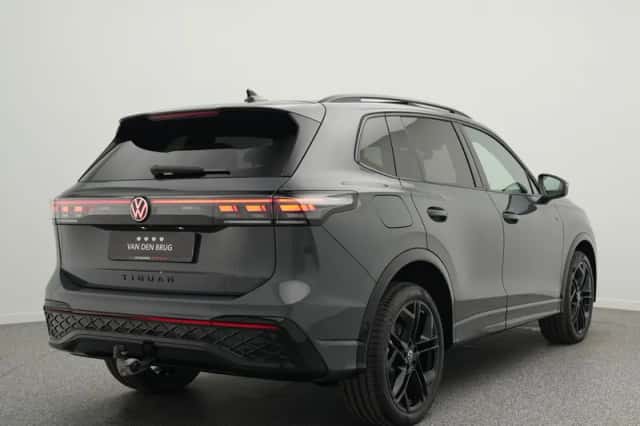 Volkswagen Tiguan (2026) thumbnail 2