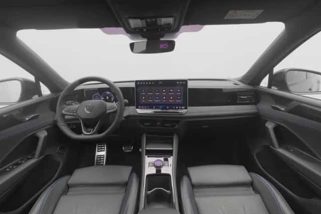 Volkswagen Tiguan (2026) thumbnail 3