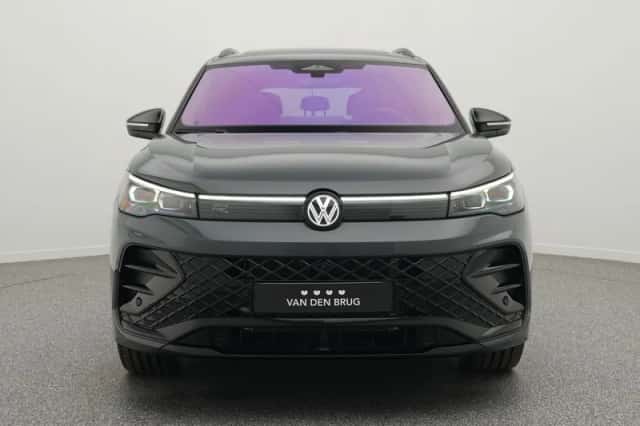 Volkswagen Tiguan (2026) thumbnail 5