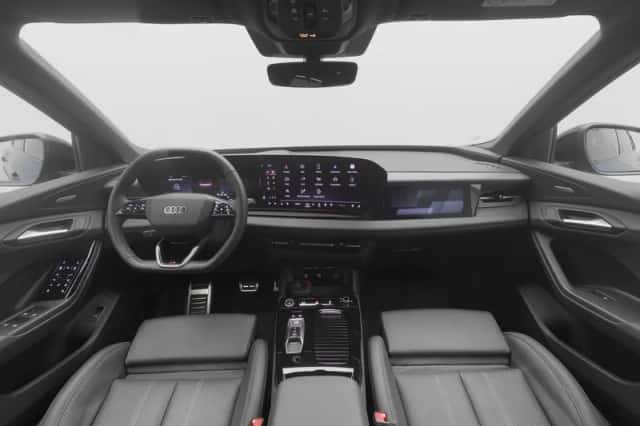 Audi Q6 e-tron (2025) thumbnail 3