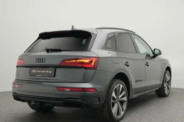 Audi Q5 (2025) thumbnail 2