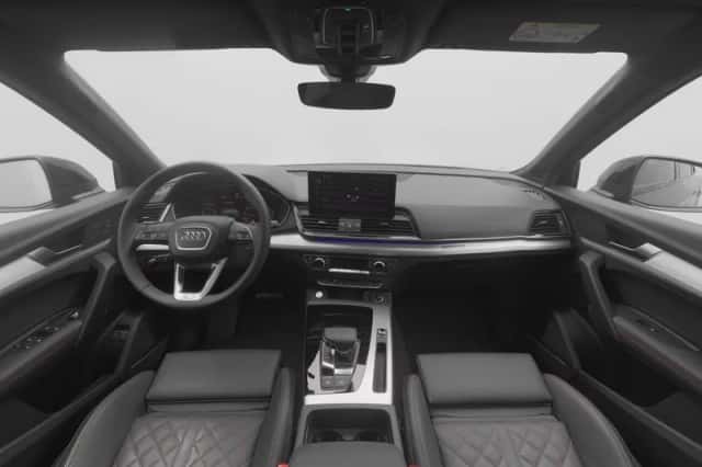 Audi Q5 (2025) thumbnail 3