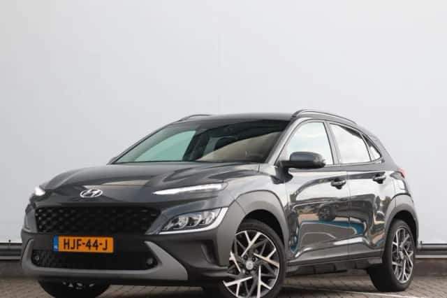 Hyundai Kona (2022) thumbnail 1