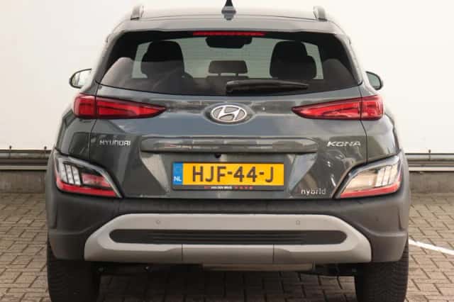 Hyundai Kona (2022) thumbnail 6