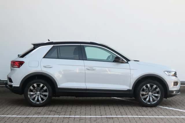 Volkswagen T-Roc (2019) thumbnail 4
