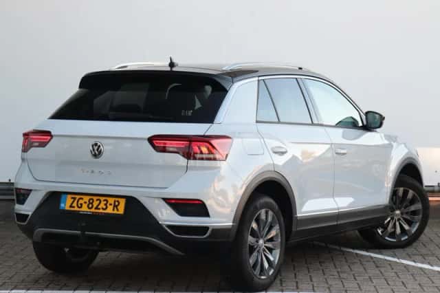 Volkswagen T-Roc (2019) thumbnail 5
