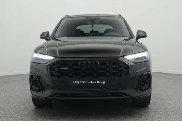 Audi Q5 (2024) thumbnail 5
