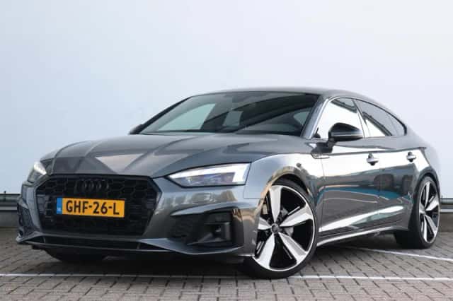 Audi A5 (2023) thumbnail 1