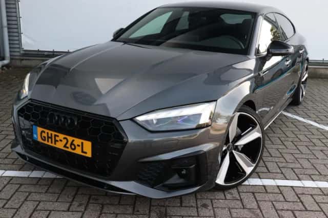 Audi A5 (2023) thumbnail 2