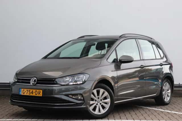 Volkswagen Golf Sportsvan (2019) thumbnail 1