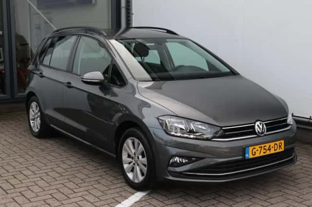 Volkswagen Golf Sportsvan (2019) thumbnail 5