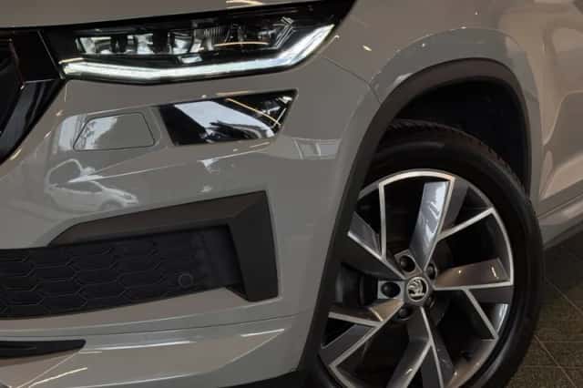 Škoda Kodiaq (2022) thumbnail 5