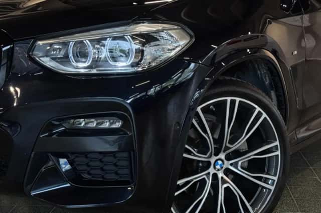 BMW X4 (2021) thumbnail 5