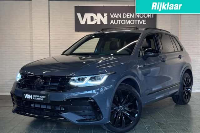 Volkswagen Tiguan (2024) thumbnail 1