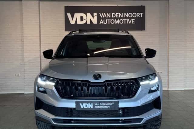Škoda Karoq (2023) thumbnail 4
