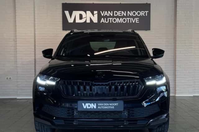 Škoda Karoq (2023) thumbnail 4