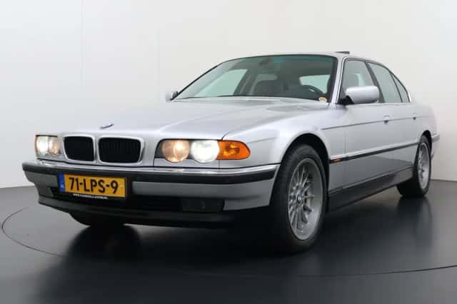 BMW 7-Serie (1999) thumbnail 1