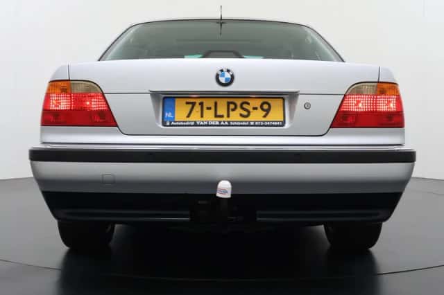 BMW 7-Serie (1999) thumbnail 4