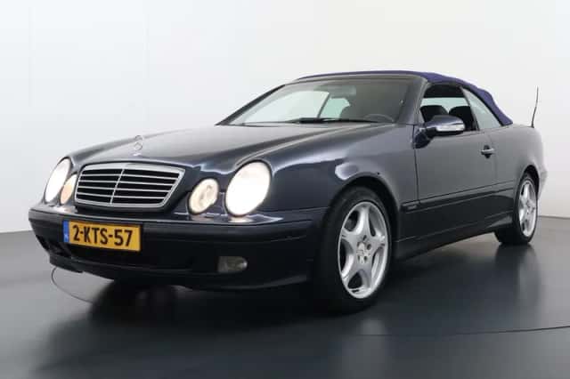 Mercedes-Benz CLK-Klasse (2000) thumbnail 1