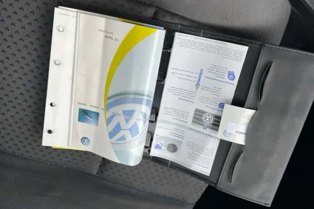 Volkswagen Touran (2004) thumbnail 5